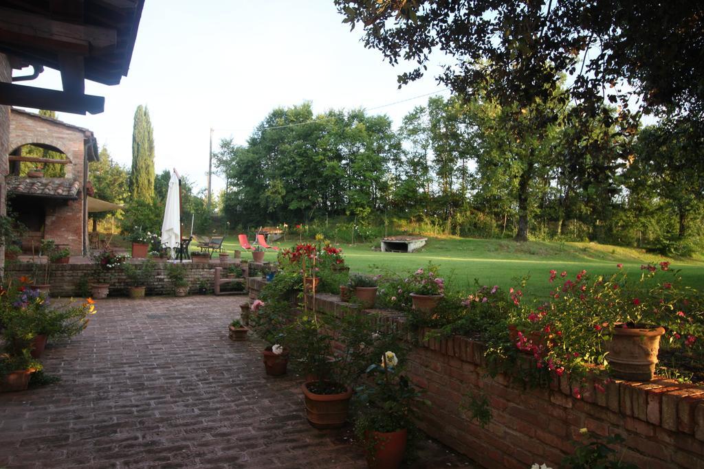 Tenuta La Santissima San Rocco a Pilli Exterior foto